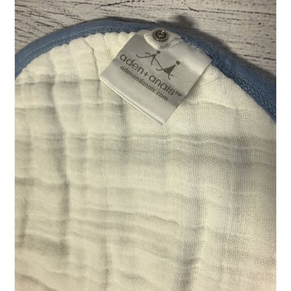 Aden And Anais Burpy Bib Muslin Stripes - Picture 3 of 4